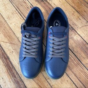 Brooks Brothers mens leather sneakers